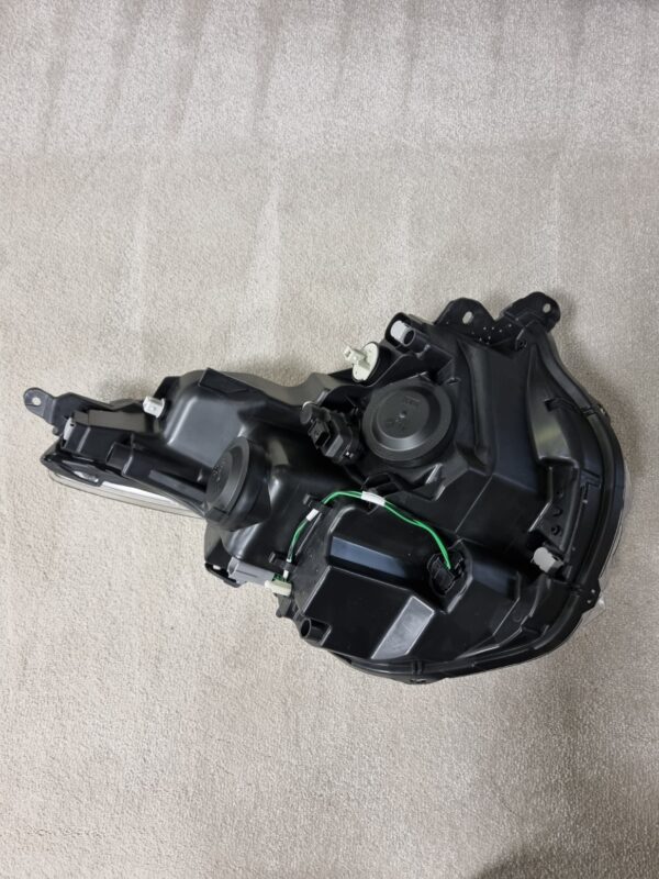 Citroen C1 2014-2022 Damaged Passenger Side Headlamp